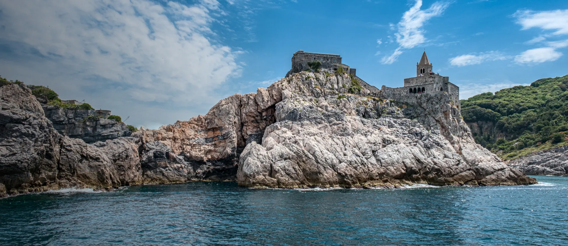 Foto di Portovenere vista dal mare